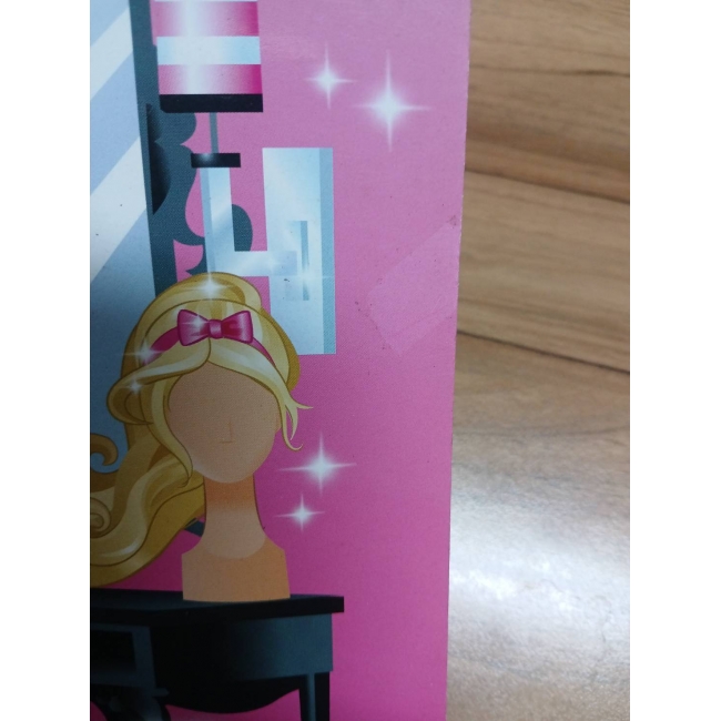Barbie Hair Stylist สนุกกับระบายสีและเกมมากมาย **รบกวนเลื่อนดูสภาพหนังสือก่อนการสั่งซื้อ**
